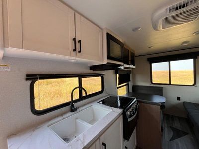 2026 Jayco Jay Flight SLX - Photo 12