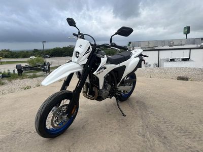 2025 Suzuki DR-Z4SM - Photo 3