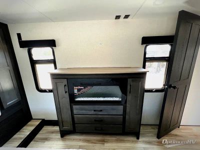 2027 Venture RV SportTrek Touring Edition — photo 16 view