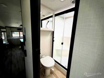2027 Venture RV SportTrek Touring Edition — photo 19 view