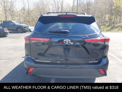 2022 Toyota Highlander XLE - Photo 5