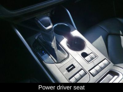 2022 Toyota Highlander XLE - Photo 25