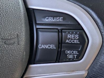 2011 Honda CR-Z — photo 16 view