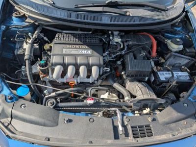 2011 Honda CR-Z — photo 11 view