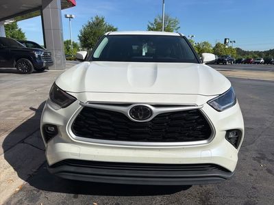 2021 Toyota Highlander LE - Photo 5