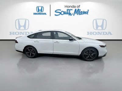 2026 Honda Accord Hybrid — photo 8 view