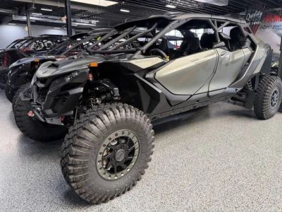 2026 Can-Am® Maverick R MAX X rc With Smart-Shox — front three-quarter view