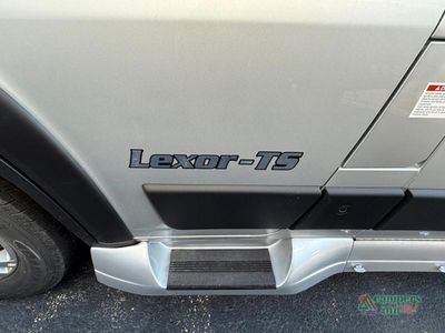 2026 Pleasure-Way Lexor - Photo 5