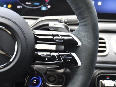 2025 Mercedes-Benz GLS — photo 9 view