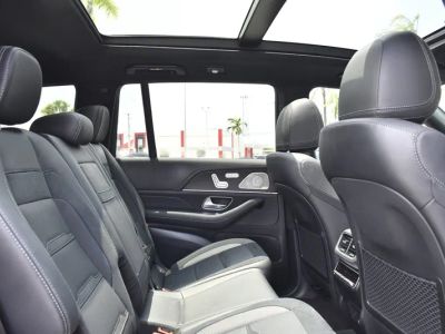 2025 Mercedes-Benz GLS — photo 28 view