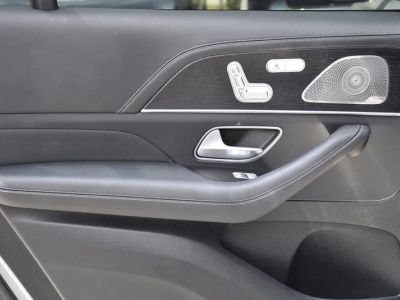 2025 Mercedes-Benz GLS — photo 27 view