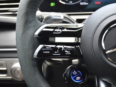 2025 Mercedes-Benz GLS — photo 8 view