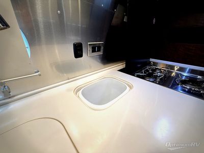2021 Airstream Globetrotter - Photo 13