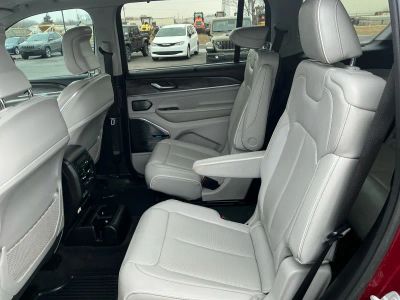 2021 Jeep Grand Cherokee L — photo 16 view
