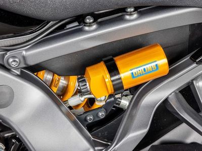 2025 Yamaha MT-09 SP - Photo 17