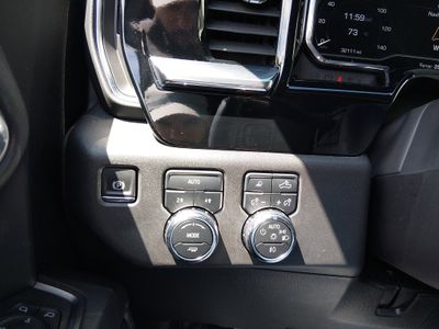 2025 GMC Sierra 1500 - Photo 16