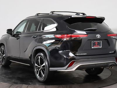 2021 Toyota Highlander - Photo 3