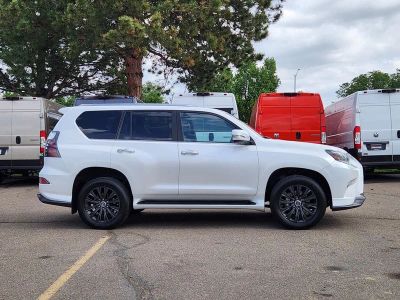 2023 Lexus GX — side profile view