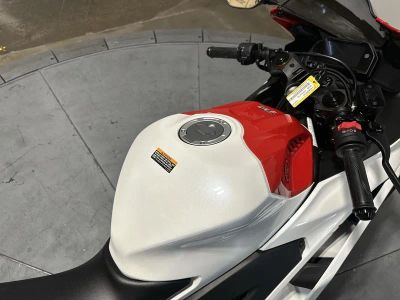 2026 Yamaha YZF-R3 70th Anniversary Edition - Photo 14