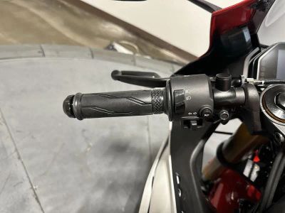 2026 Yamaha YZF-R3 70th Anniversary Edition - Photo 13