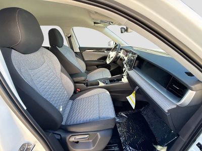 2026 Volkswagen Tiguan — photo 23 view
