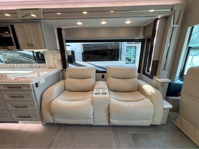 2026 Tiffin Allegro Bus - Photo 10