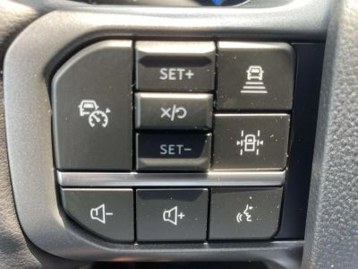 2025 Ford F-350SD - Photo 18