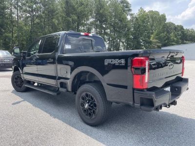 2025 Ford F-350SD - Photo 4