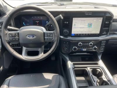 2025 Ford F-350SD - Photo 10