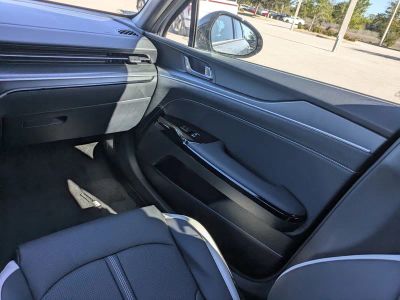 2026 Kia K5 — photo 18 view