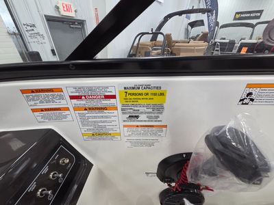 2026 Bayliner VR4 OB - Photo 31