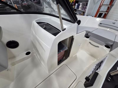 2026 Bayliner VR4 OB - Photo 19