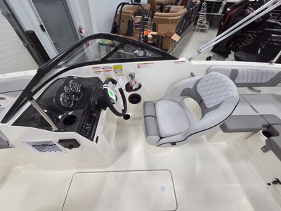 2026 Bayliner VR4 OB - Photo 20