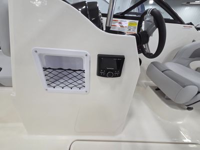2026 Bayliner VR4 OB - Photo 30