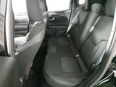 2023 Jeep Renegade — photo 18 view