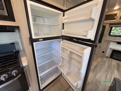 2022 Forest River RV Rockwood Signature Ultra Lite - Photo 23