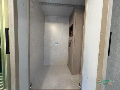 2022 Forest River RV Rockwood Signature Ultra Lite - Photo 44