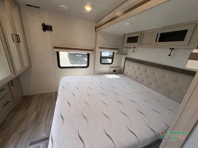 2022 Forest River RV Rockwood Signature Ultra Lite - Photo 40