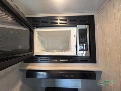 2022 Forest River RV Rockwood Signature Ultra Lite - Photo 20