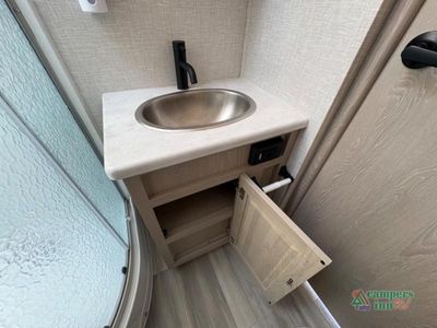 2022 Forest River RV Rockwood Signature Ultra Lite - Photo 36