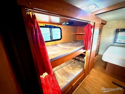 2011 Monaco RV Monarch - Photo 15