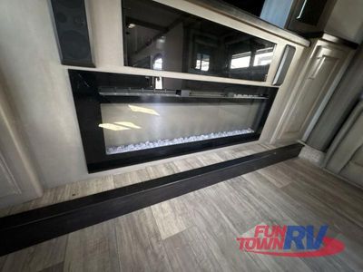 2021 Keystone RV Montana - Photo 33