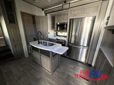 2021 Keystone RV Montana - Photo 20