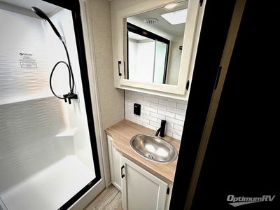2025 Venture RV SportTrek Touring Edition - Photo 14