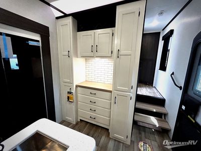 2025 Venture RV SportTrek Touring Edition - Photo 15