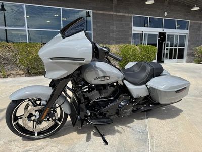 2025 Harley-Davidson FLHX - Street Glide — side profile view