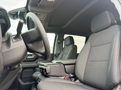 2026 Chevrolet Silverado 2500 HD — photo 10 view