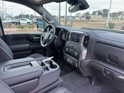 2026 Chevrolet Silverado 2500 HD — photo 24 view
