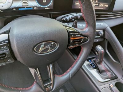 2023 Hyundai Elantra - Photo 20