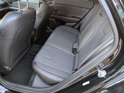 2023 Hyundai Elantra - Photo 17